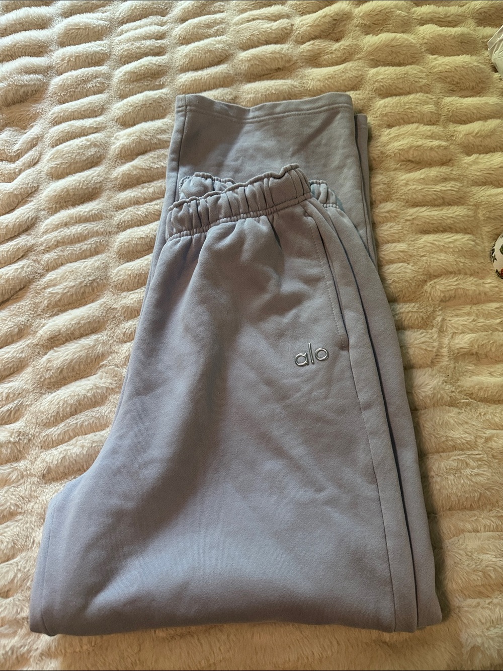Alo Yoga Accolade Sweatpants with Elastic Waist Winter Frost Small Straight leg